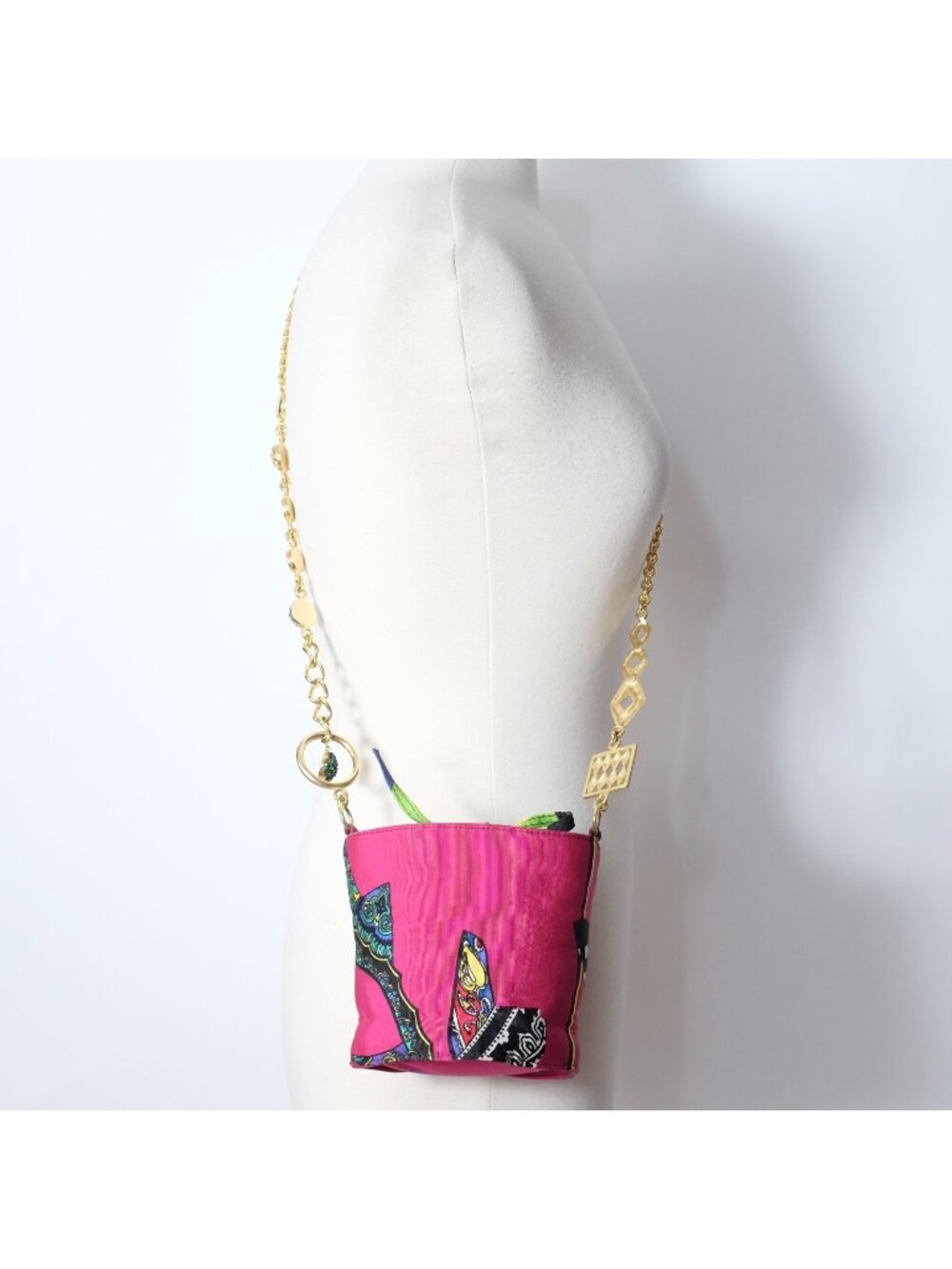 Y2K Gianni Versace 1993 90s Miami bag gold chain bucket pink green